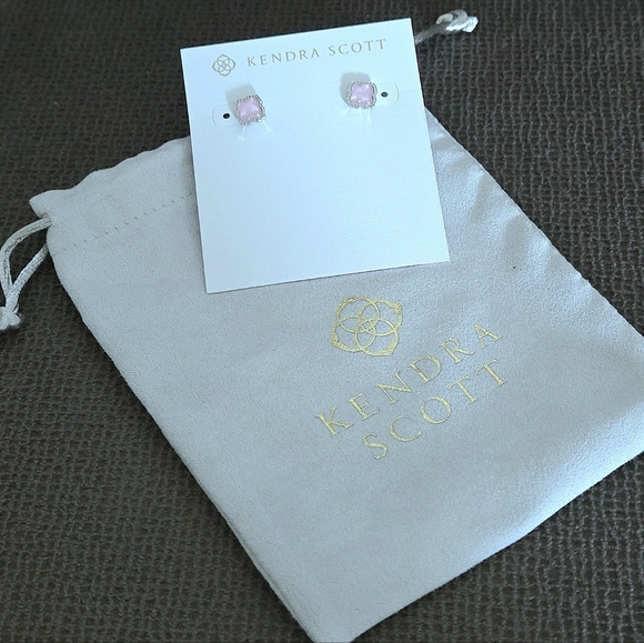 Kendra Scott "Mallory" Rose🌹 Quartz Stud Earrings - NWT - Picture 6 of 16